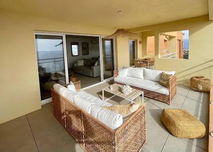 Paillote Perchee A 180 ° Sur La Appartement Ajaccio (Corsica)