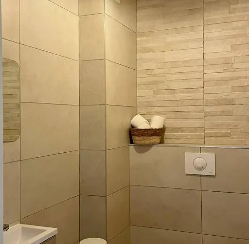 Appartement Paillote Perchee A 180 ° Sur La