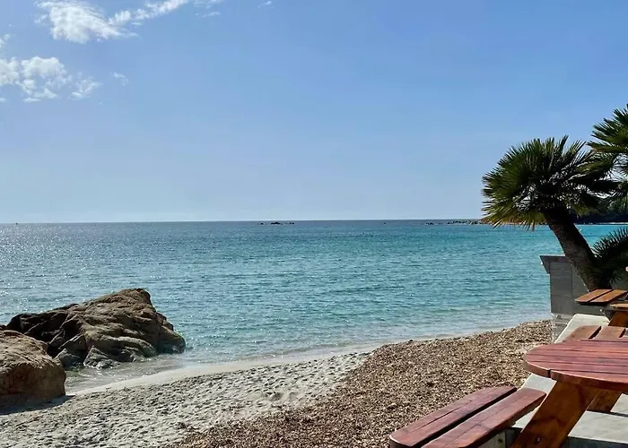 Appartement Paillote Perchee A 180 ° Sur La Ajaccio (Corsica)