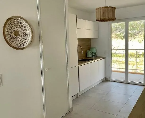 Paillote Perchee A 180 ° Sur La Apartment Ajaccio (Corsica)